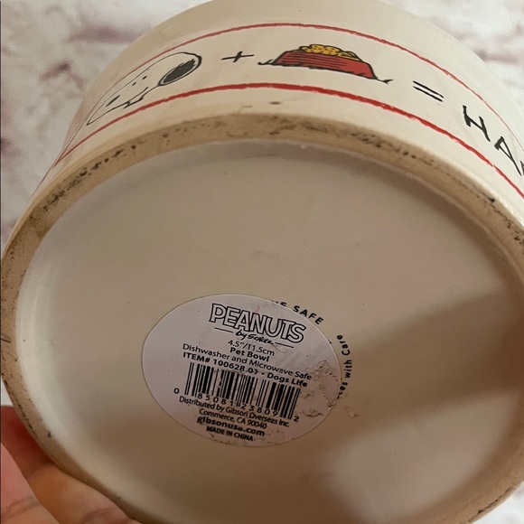 Peanuts White and Red Dog Bowl - Picture 3 of 3